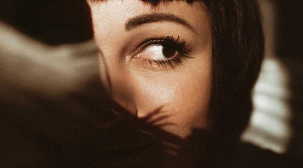 ti s au subtiat sprancenele ce trebuie sa mananci ca sa creasca la loc