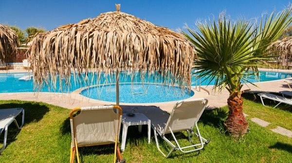 se deschid piscinele din 15 iunie s a dat startul la rezervari dupa anuntul presedintelui