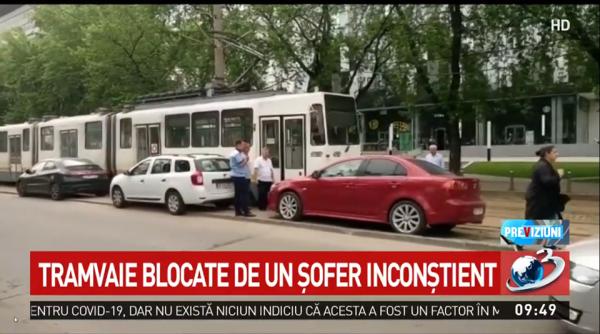 tramvaie blocate in capitala din cauza unor masini parcate