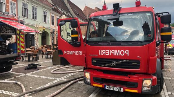 incendiu in piata sfatului din brasov o femeie a murit
