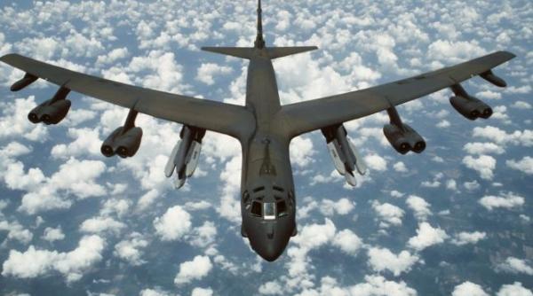 o racheta hipersonica a cazut de pe un bombardier incident grav