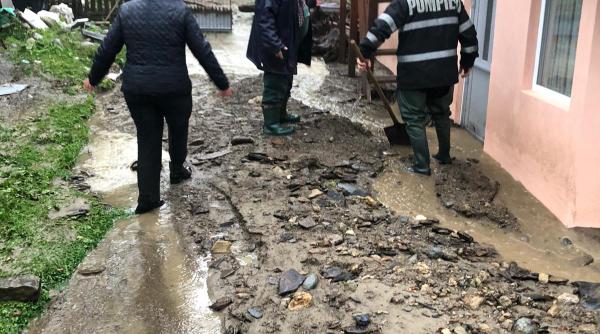 igsu inundatiile au facut prapad in mai multe judete bilantul ultimelor 24 de ore