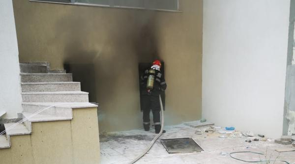 incendiu la un hotel din constanta  persoane evacuate  un barbat a avut nevoie de ingrijiri medicale