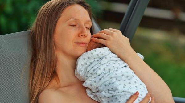 adela popescu mesaj emotionant pentru fiul sau ma i ga lus ca erai mic ca t un pui de s oricel acum ne cert i