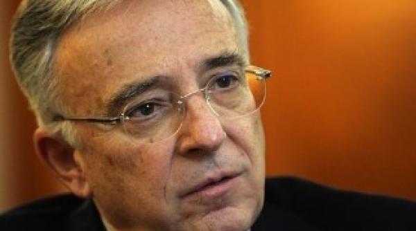 cnsas cerere in instanta mugur isarescu fost colaborator al securitatii