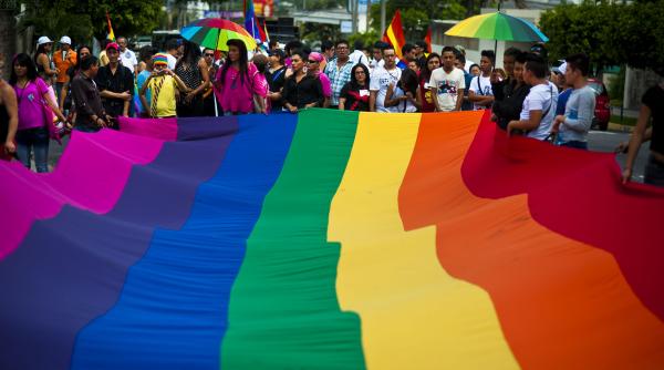 curtea suprema a sua  decizie istorica in cazul angajatilor gay