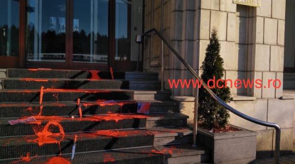 hotararea pachetului privindu i pe dide si sandu matei dupa protestul cu vopsea la ministerul justitiei