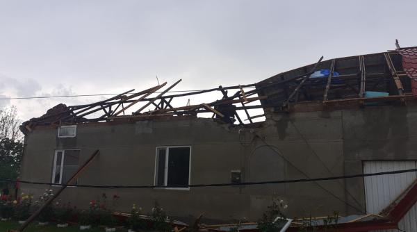 vreme rea dezastru in tara nu pleca la drum fara sa te informezi