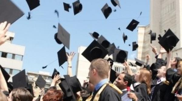 master didactic  monica anisie a semnat ordinul  lista universitatilor care vor organiza programe