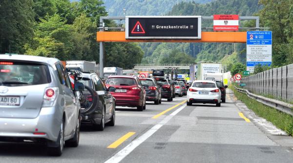 scena revoltatoare in austria o ingrijitoare romanca a lesinat intr o benzinarie nimeni nu a ajutat o