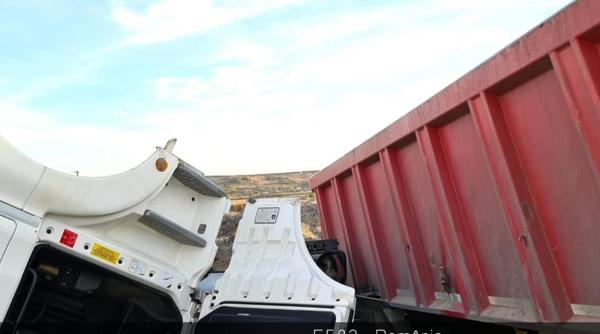 tir spulberat de tren trafic feroviar oprit