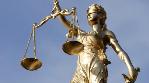 cum merge sistemul ce a mai ramas din checks and balances in romania