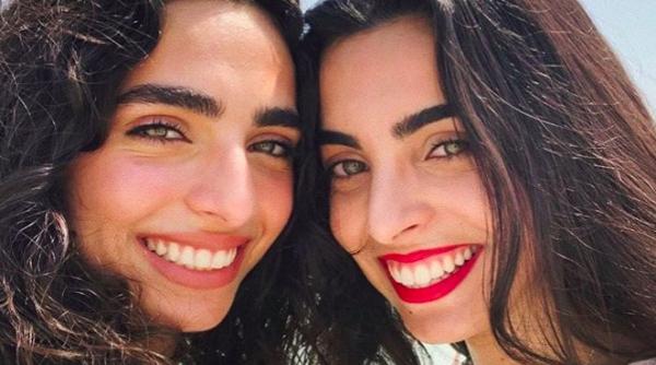 mamele nu le au putut deosebi o romanca si a gasit geamana identica pe alt continent