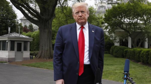 doi membri din staff ul de campanie a lui trump au coronavirus