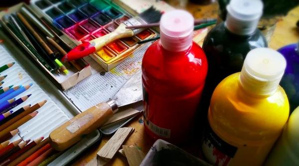 o opera celebra distrusa de o restaurare imagini hilare si triste