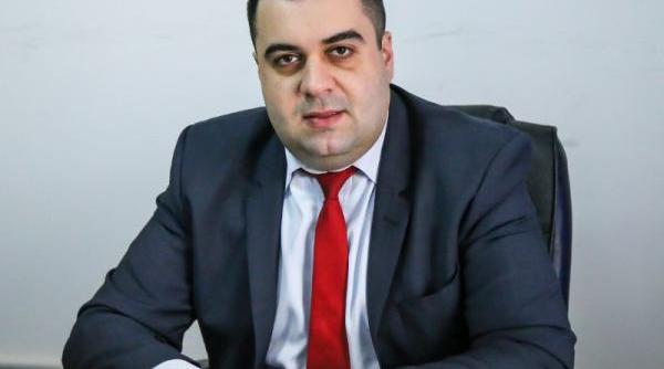 razvan cuc ii cere lui tataru sa ia exemplu de la costache  faceti acest lucru