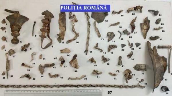 tezaur dacic recuperat de politisti