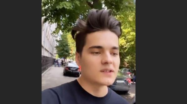 vloggerul selly spre examen la volanul unui bolid scoala romaneasca te invata multe lucruri inutile