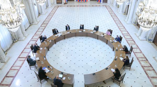 iohannis trimite la ccr finantarea academiei oamenilor de stiinta afecteaza bugetul