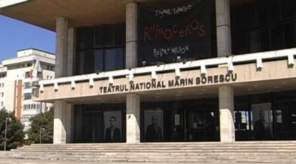 klaus iohannis decret de decorare a teatrului national marin sorescu din craiova