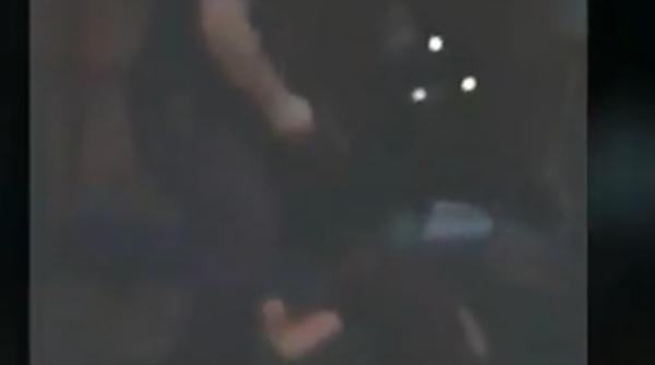 se repeta in resita  un politist a facut  din nou  gestul care a ingrozit tara