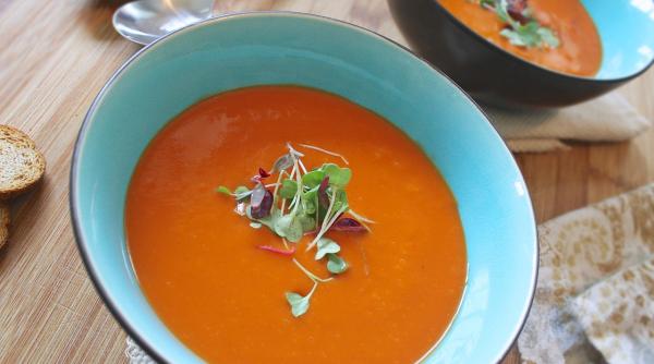 supa rece de legume se prepara fara foc nu vei mai face caldura in casa