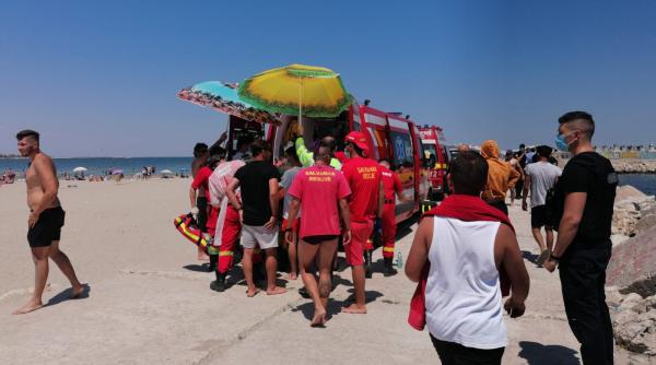 interventie urgenta la malul marii elicopterul smurd a fost solicitat update