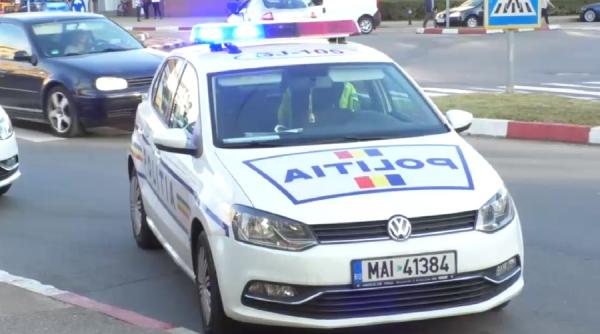 minor arestat dupa ce a lovit o batrana intr un cimitir a vrut sa i fure lantul