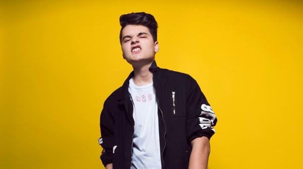 vloggerul selly referire la mihai gadea pe instagram va spun