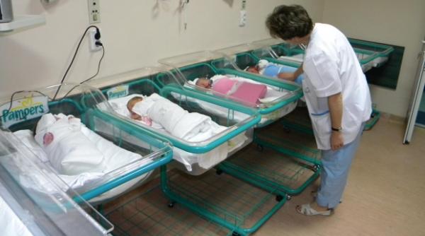 romania are aproape un sfert din mamele minore din ue sub 2prc din acestea beneficiaza de asistenta sociala