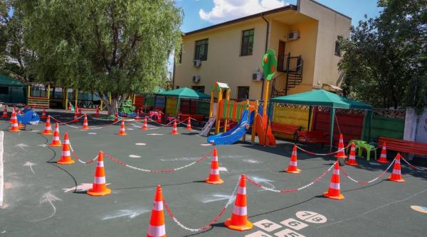 dan cristian popescu deschidem gradinitele pe timp de vara in sectorul 2