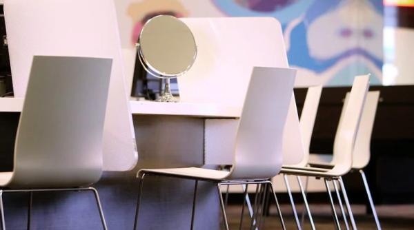 guvernul este sexist ce le permite barbatilor dar femeilor nu