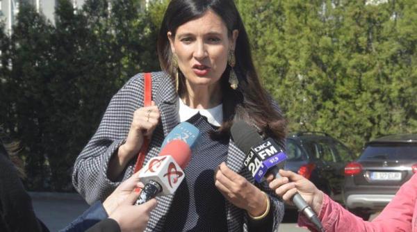 cine este clotilde armand  afaceri  bani de la stat si avere