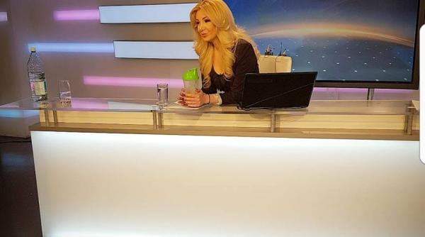 cristina herea s a casatorit jurnalista de la romania tv a facut marele pas foto