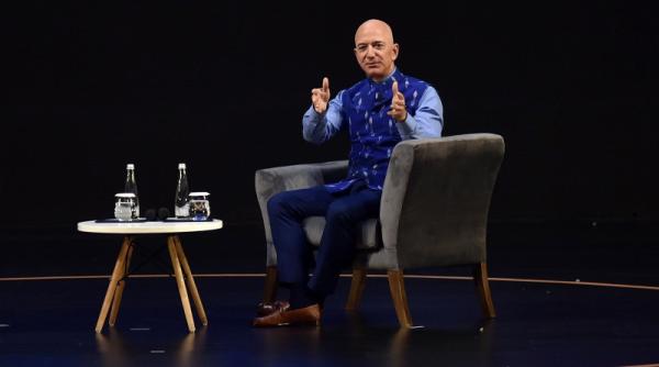 nu conteaza daca e pandemie  averea lui a crescut cu 13 miliarde de dolari intr o zi