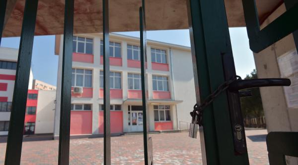 incertitudini cu noul an scolar  liviu pop  haos creat de guvernul pnl aceasta e solutia corecta