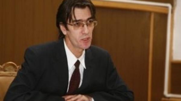 legea carantinei si izolarii neconstitutionala avocatul toni neacsu avertisment