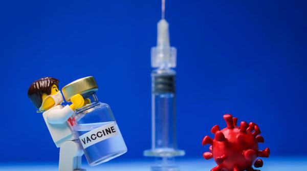 vaccinul impotriva covid 19 va veni din rusia ministerul sanatatii medicii vor fi vaccinati incepand cu luna august