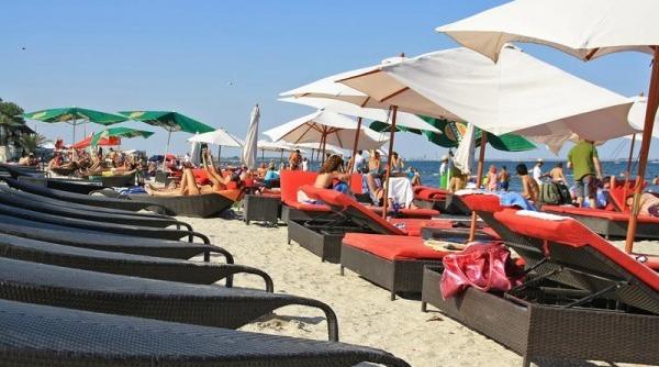 bataie in club in mamaia politistii chemati sa intervina