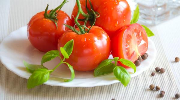 reteta de vara rapida delicioasa cu putine ingrediente gusturile se combina natural