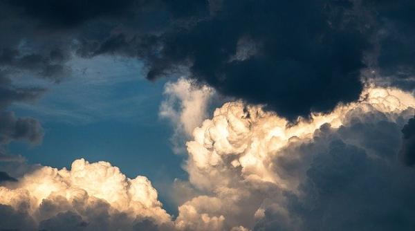 cod rosu de furtuni alerta meteo de ultima ora vineri 31 iulie