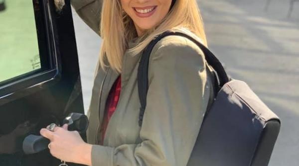 adela popescu anunt nu s a mai intors din grecia ne am facut curaj