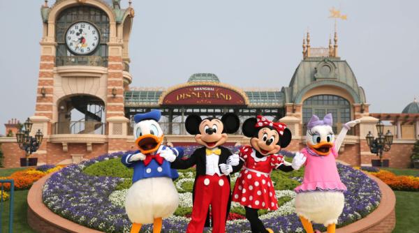 disney renunta o celebra marca