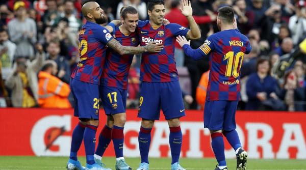 fc barcelona a facut anuntul un jucator infectat inaintea confruntarii cu bayern