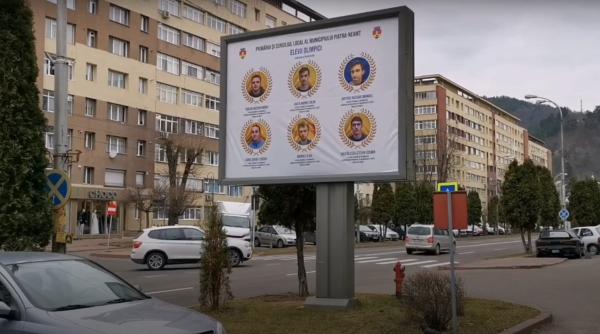 elevii olimpici de pe un panou publicitar inlocuiti cu fetele unor candidati pnl foto