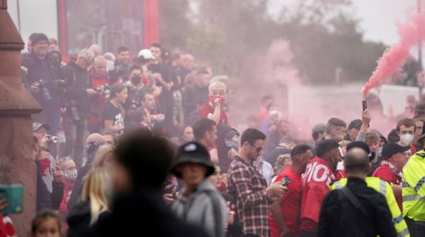 vestea momentului pentru microbisti au voie din nou pe stadion