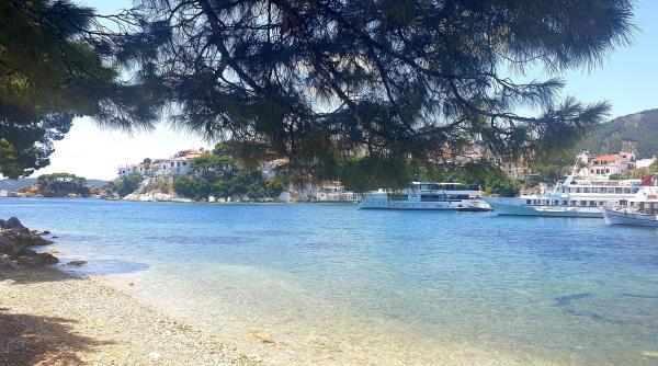 grecia crestere alarmanta de cazuri de coronavirus corfu anunta ca are 9 cazuri noi lista