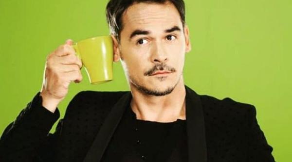 razvan simion in al noualea cer curg felicitarile fanii sunt in extaz dragostea mea