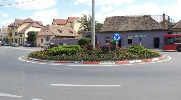 cum se circula corect in sensul giratoriu cei mai multi soferi gresesc