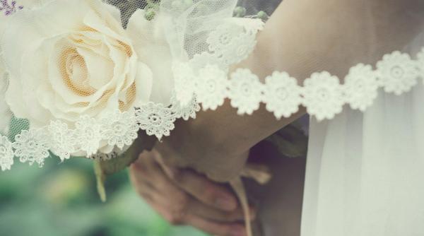 vor sa aiba 175 de invitati la nunta asa ca s au dus la tribunal ce sanse au